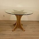 Amazone Rotan Eetkamertafel 100cm Rond Glas Honing Amazone Rotan Eetkamertafel 100cm Rond Glas Honing
